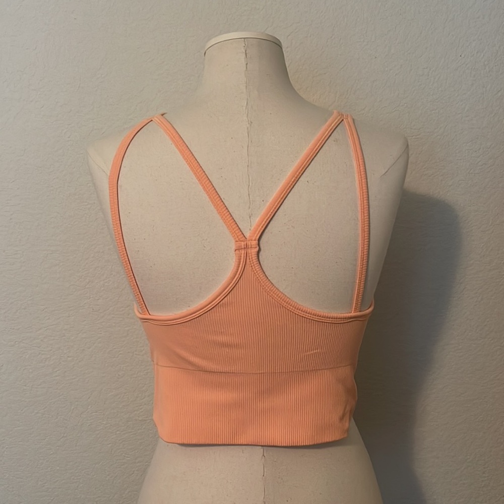 Athleta Ribbed Crop - Picture 2 of 3